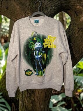 A Bugs Life 'Blaze Your Own Trails' Vintage Heather Gray Crewneck Sweatshirt